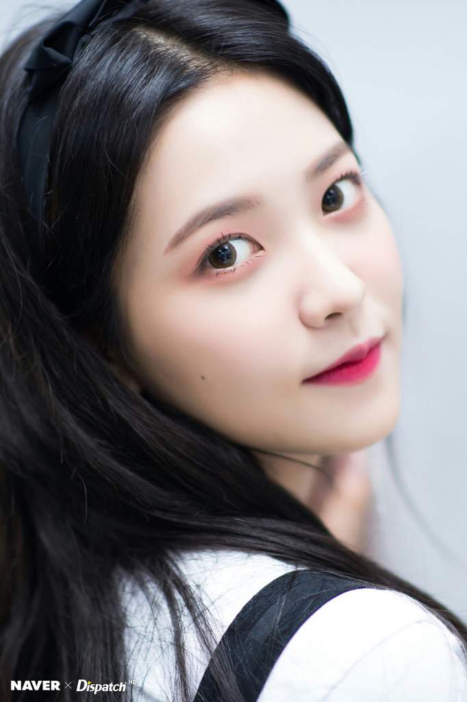 OFFICIAL] 180710 Naver x Dispatch update with RED VELVET #YERI | Red