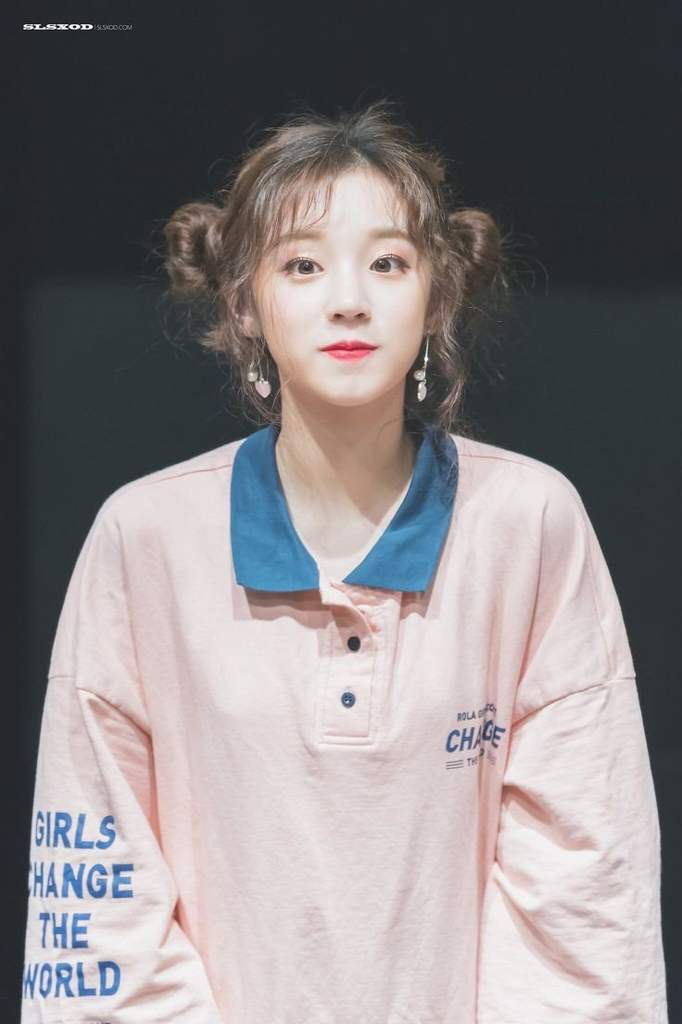 YUQI GIDLE WALLPAPER | K-Pop Amino