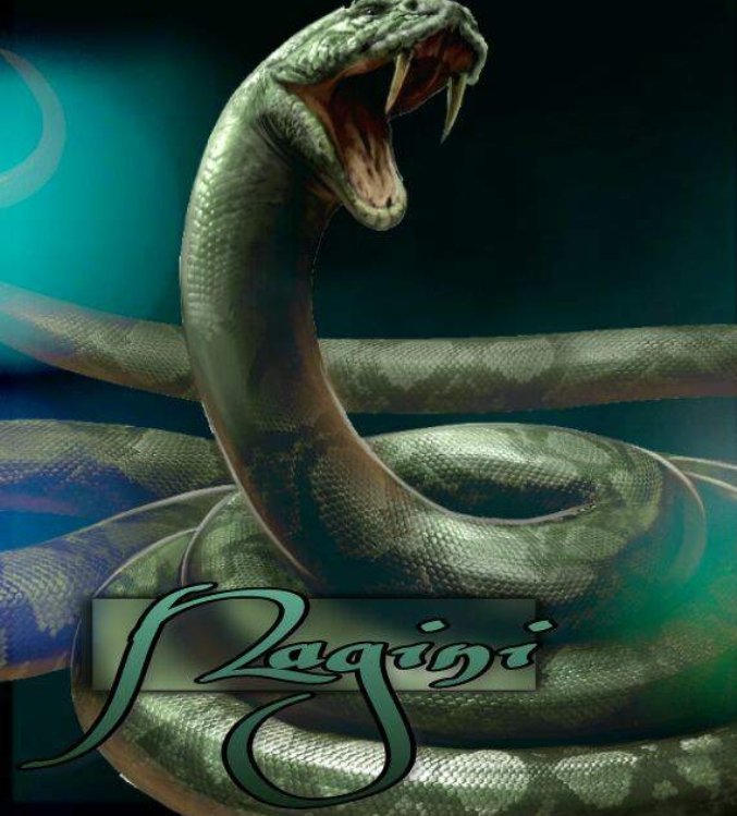 nagini harry potter figurine
