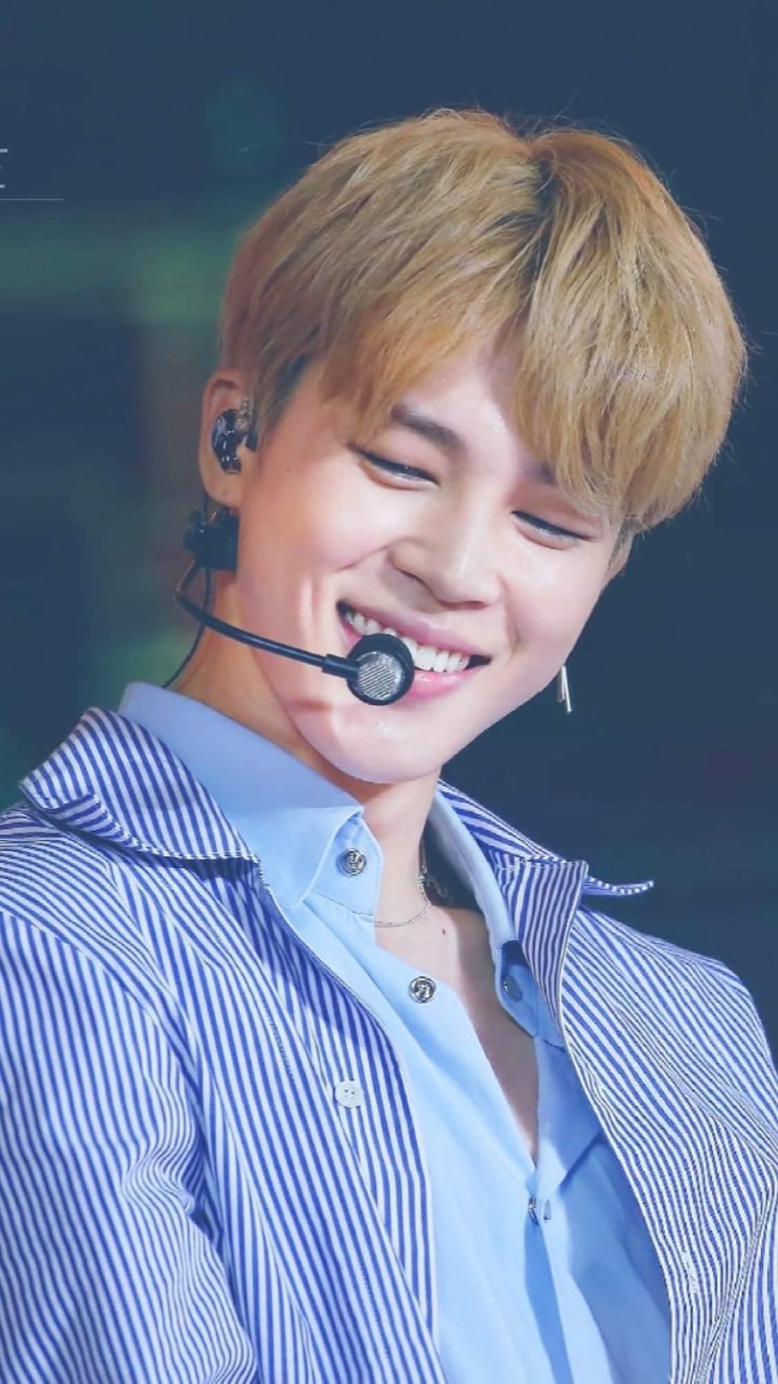 ↬ *10 Times BTS Jimin’s Small Acts of Kindness Reminded Us The World ...