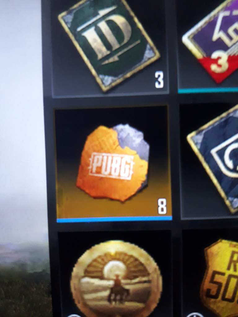 X New Pubgm 0 7 Update X Pubg Mobile Amino - another item it isnt an epic item but rare you get it from the achievement section na!   med superior crate coupon scrap which i believe can make a cou!   pon