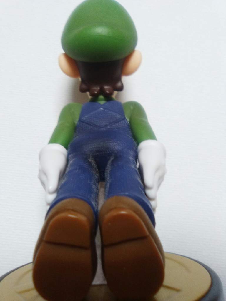 luigi cat amiibo