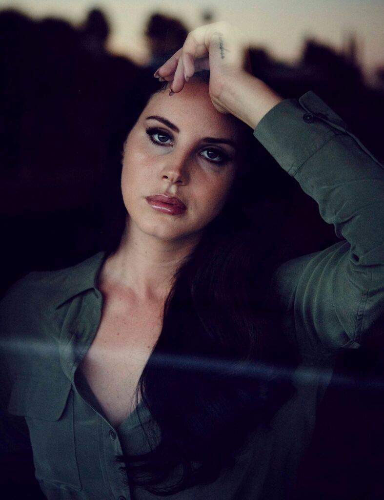 Lana Del Rey - Complex (Part 2) .