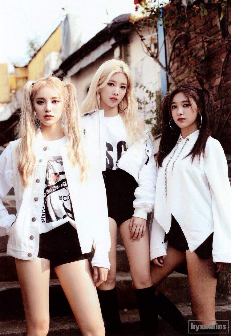 What's The Superpower Of Odd Eye Circle? | LOOΠΔ Amino Amino