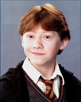 Ron Weasley Pencil Portrait | Harry Potter Amino