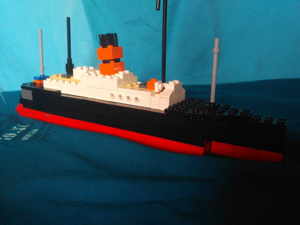 Lego Titanic , Britannic and Carpathia MOCS. | LEGO Amino