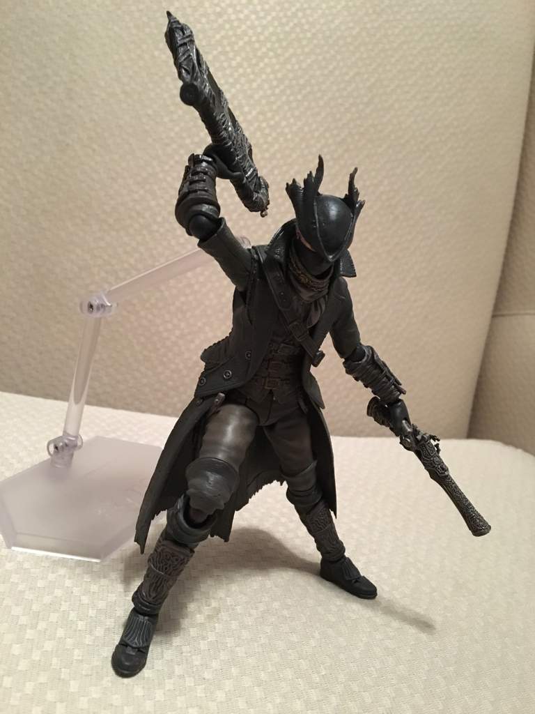 hunter bloodborne figure