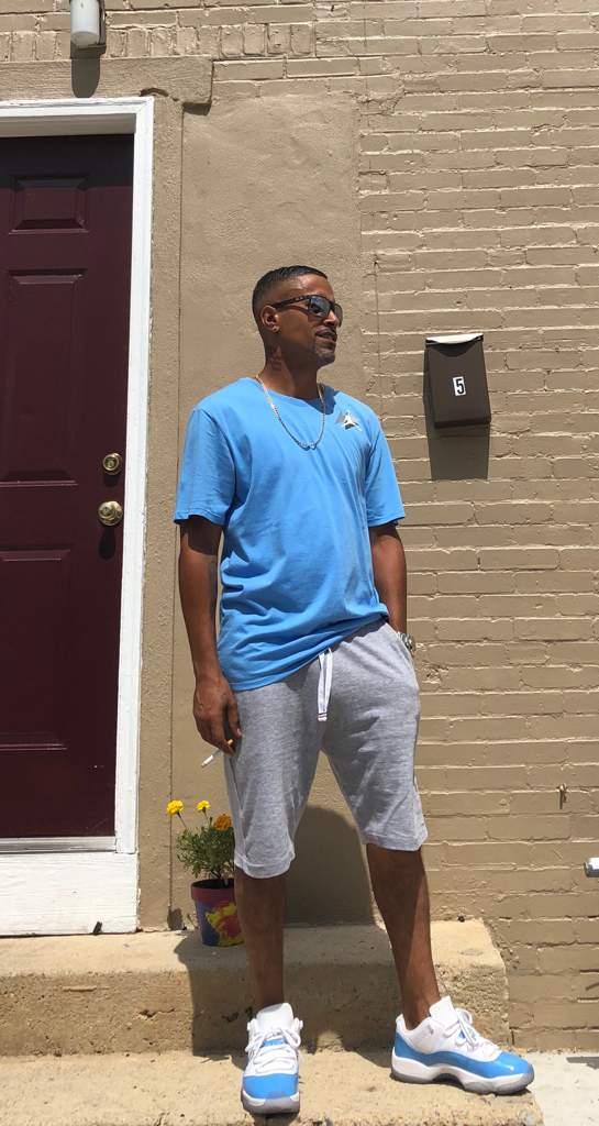 unc 11 low outfit