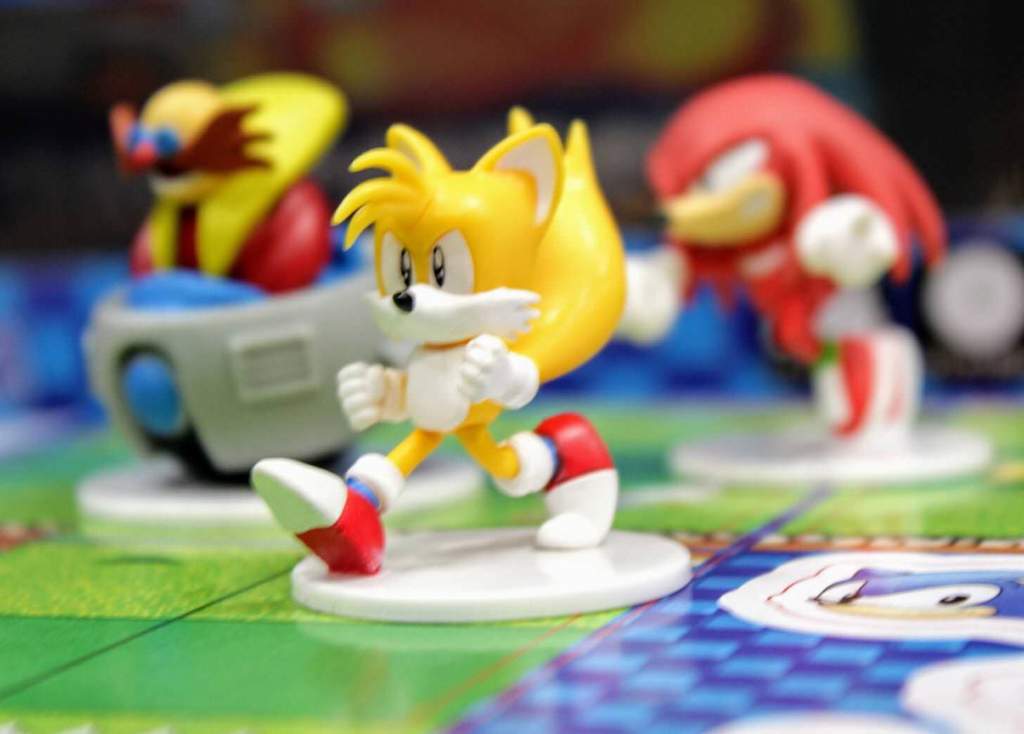 New Sonic Board Game Sonic Crash Course | Sonic the Hedgehog! Amino