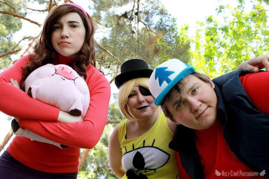 Gravity falls Group!! | Cosplay Amino