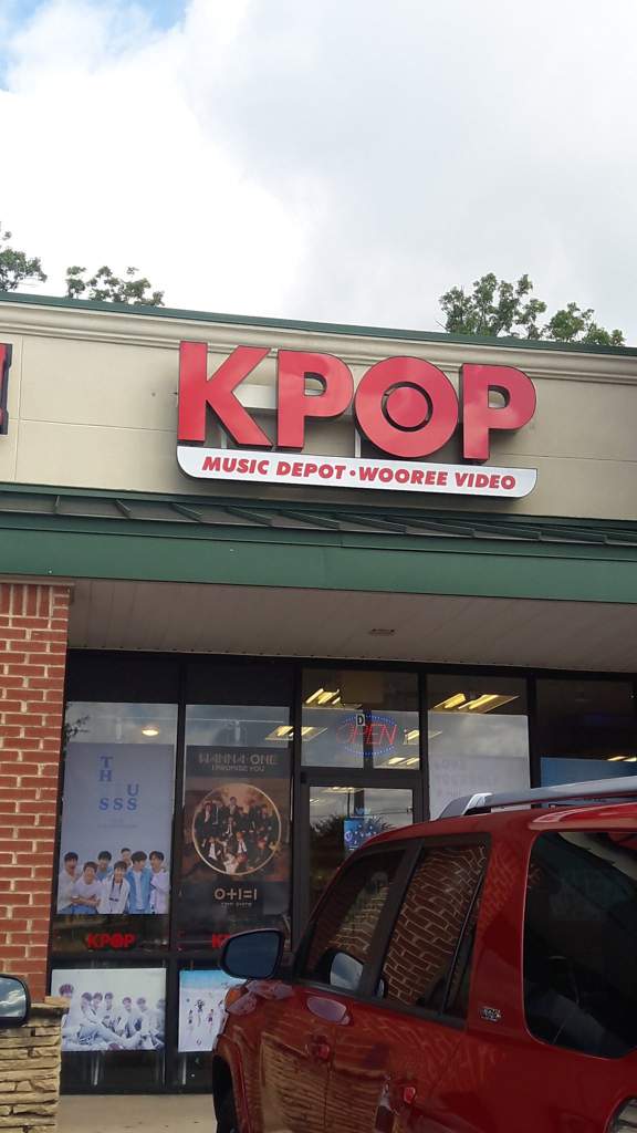 Kpop Store in Atlanta, (Description) ARMY's Amino