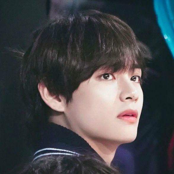 taehyung has the most beautiful eyes i've ever seen in the world they ...