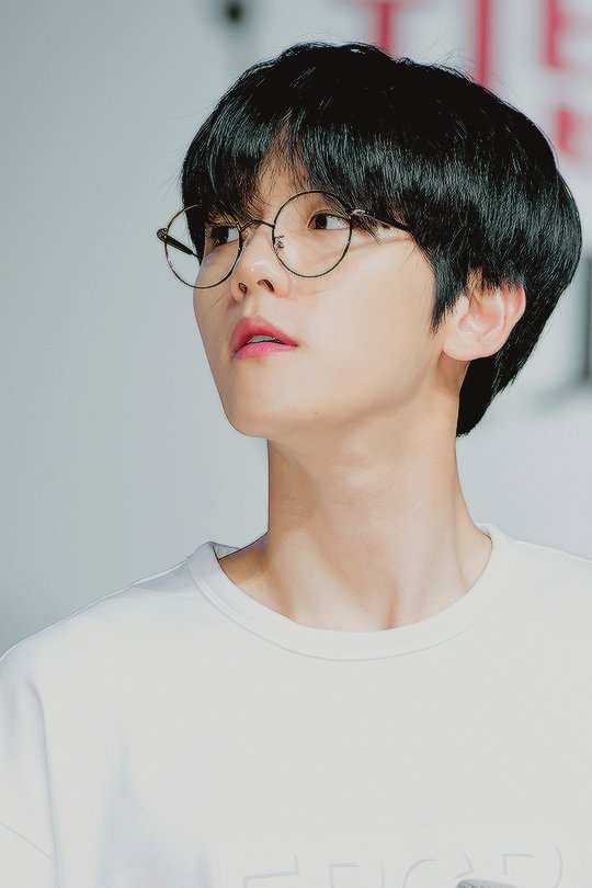 Byun Baekhyun | Wiki | seasons Amino