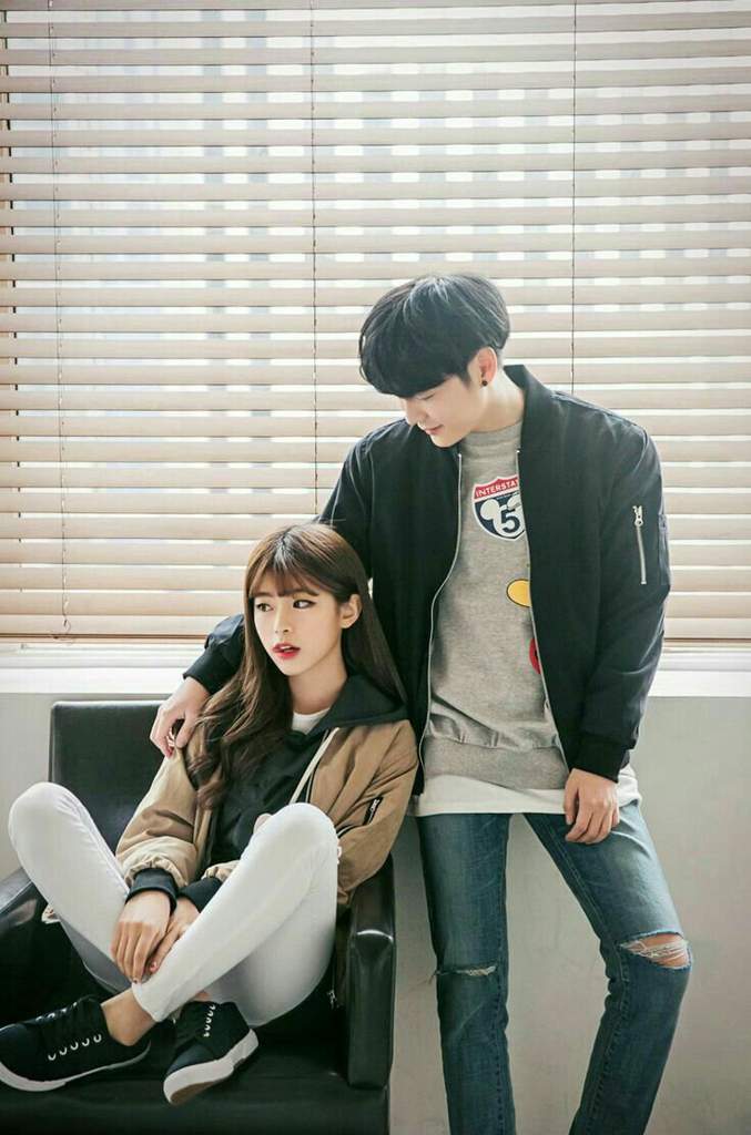 Cute Korean Couples 😍🤗😊 | ARMY's Amino