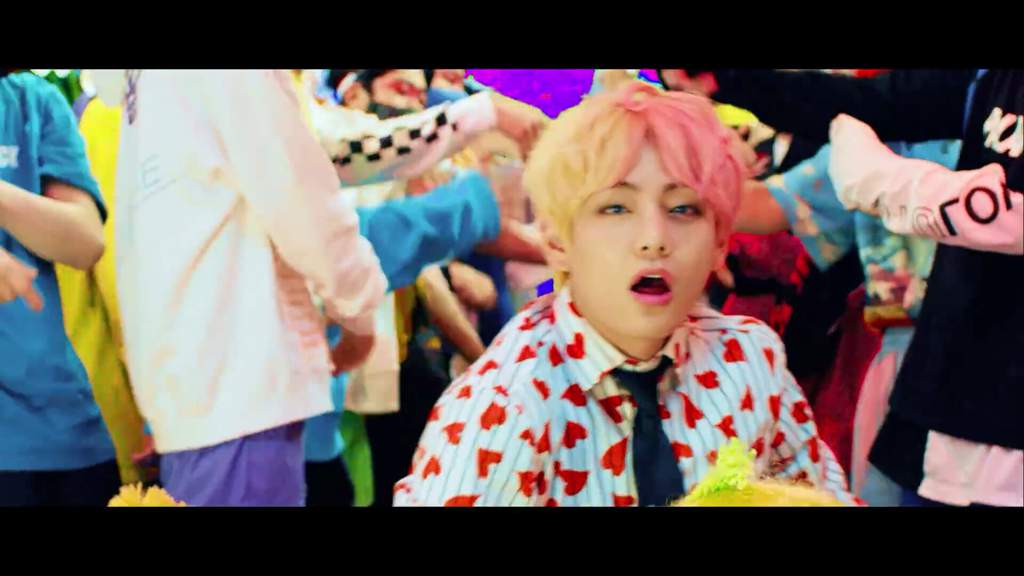 BTS Idol MV Screenshots | K-Pop Boy Groups Amino