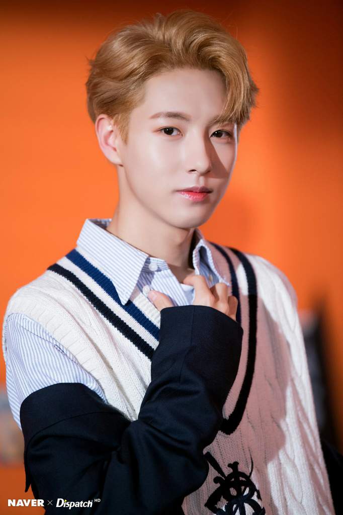 Official 1801 Naver X Dispatch Update With Nct Dream We Go Up Music Video Nct 엔시티 Amino