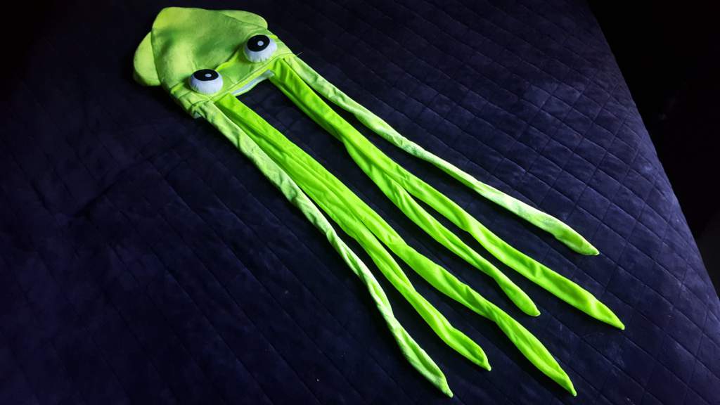 green squid hat