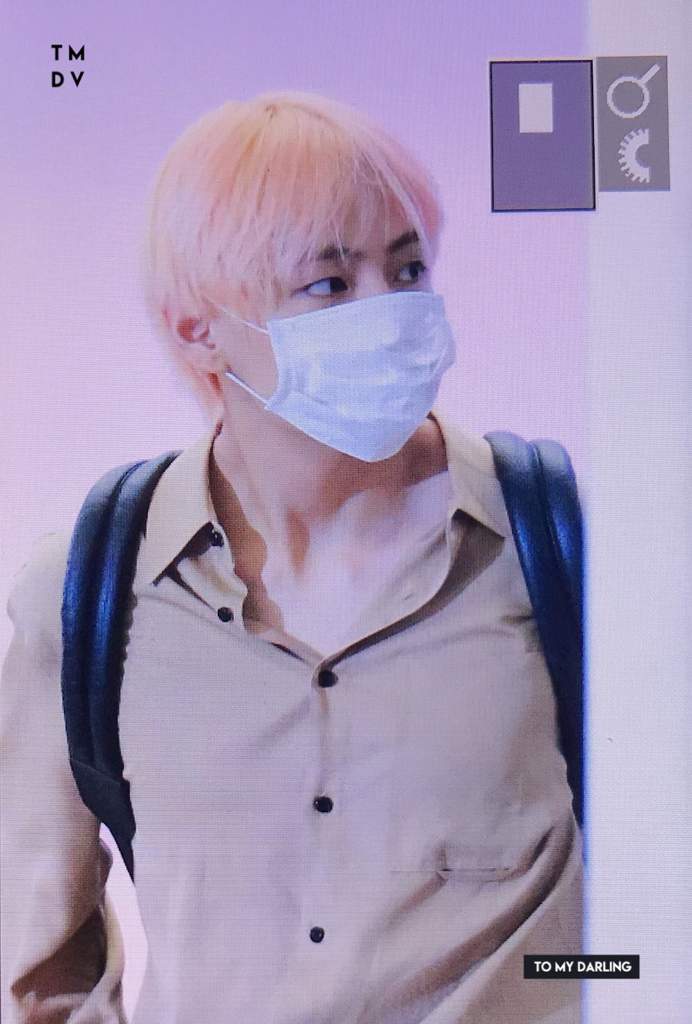 Tae At Incheon Airport | Kim Taehyung Amino