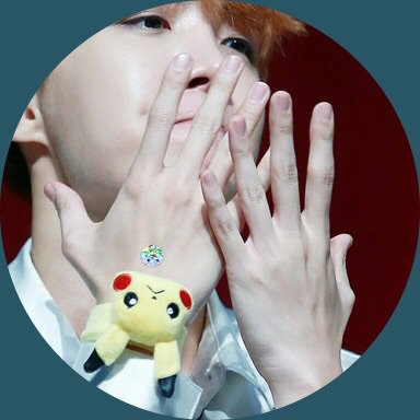 J-Hope's hands appreciation | ARMY's Amino