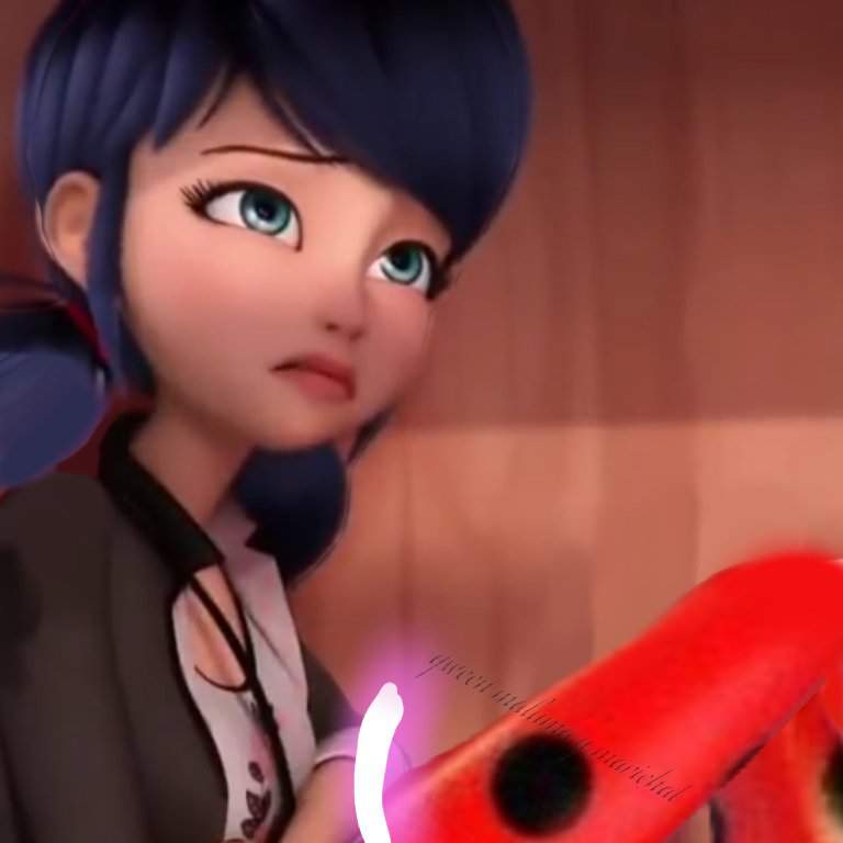 Sad marinette | Miraculous Amino