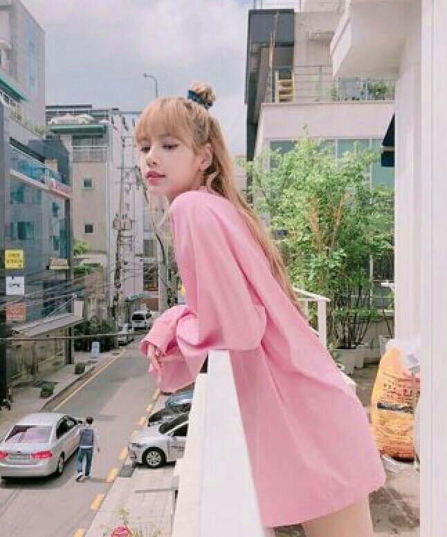 Lalisa | Wiki | ˏˋ⚘Seoul World/ ⸙ Amino