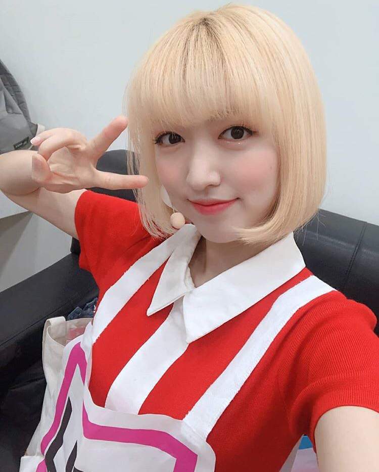 The official Blonde Kpop celebrity appreciation thread (female edition