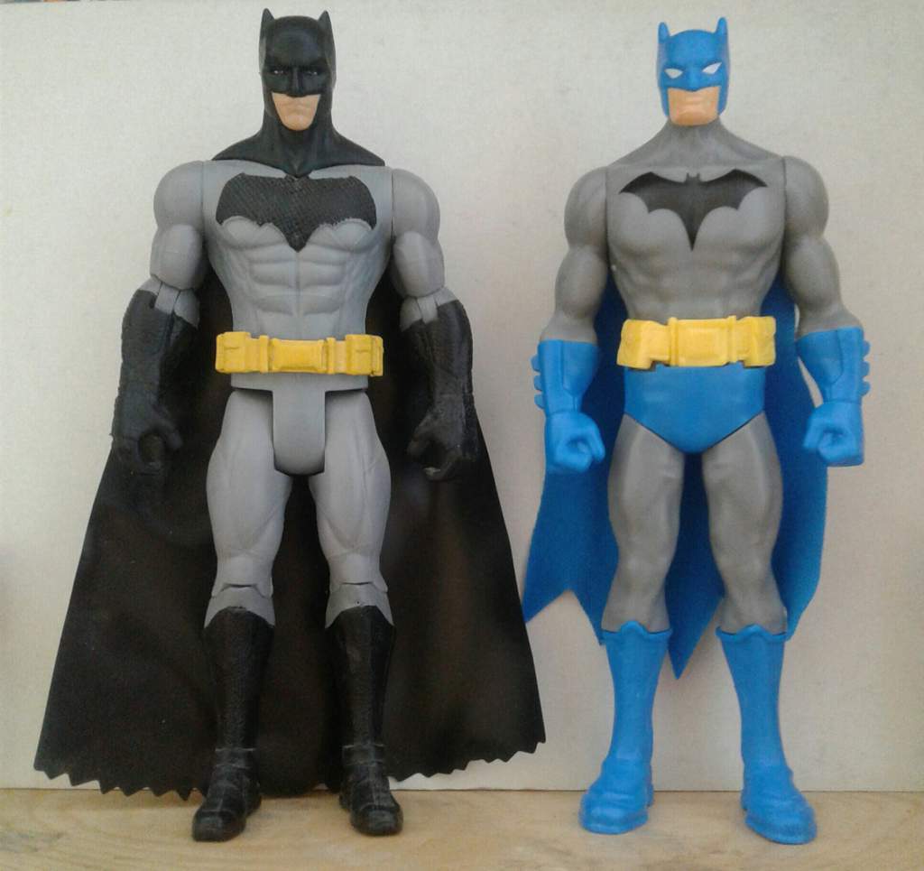 Action Figure Unboxing:Mattel 6 Inch Batman | Comics Amino