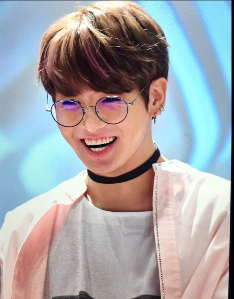 JUNGKOOK WITHOUT BUNNY TEETH | ARMY's Amino