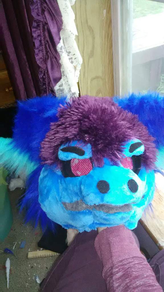 Hi im looking for a dutchie partial | Fursuit Maker Amino Amino