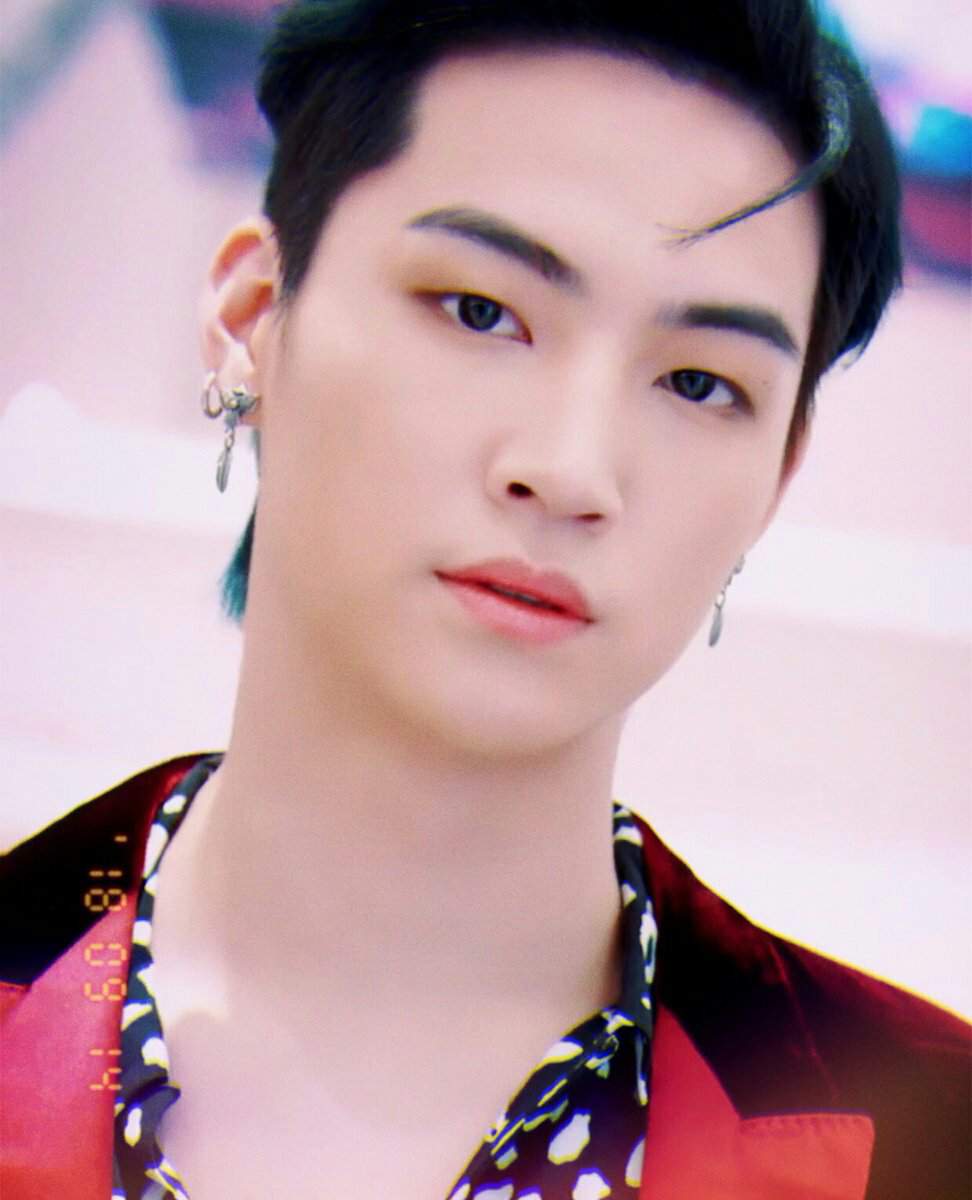 September Daily Picture Challenge D15 | Im Jaebeom (JB) Amino