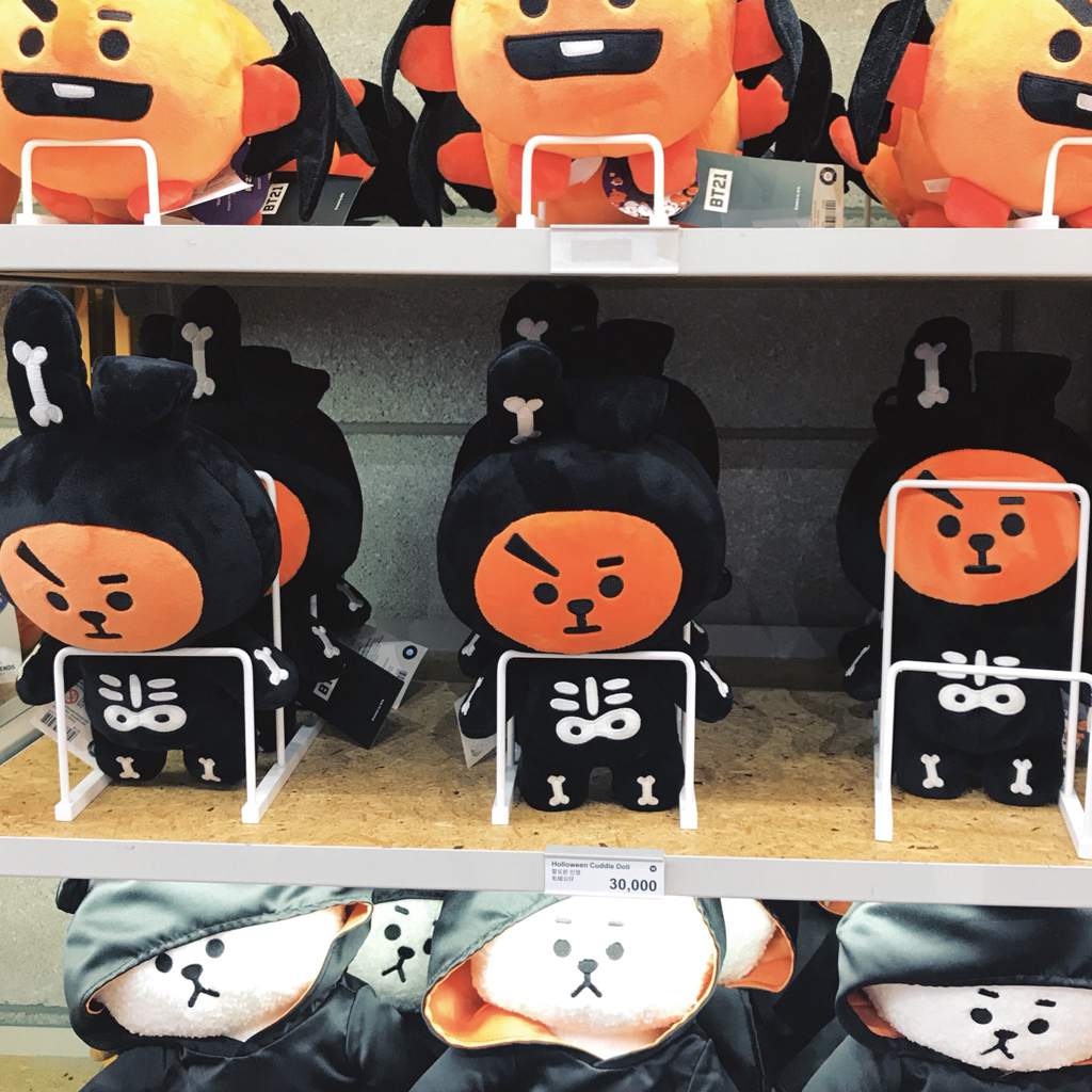 halloween bt21 plush