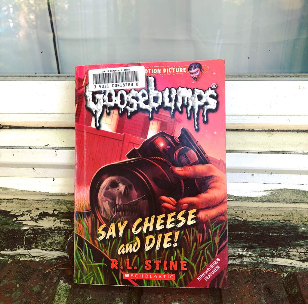 Goosebumps Say Cheese And Die By R L Stine Books Writing Amino