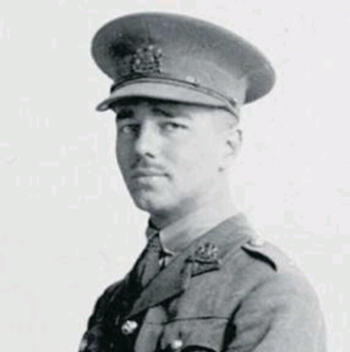 Analysis Of Wilfred Owen s Anthem For