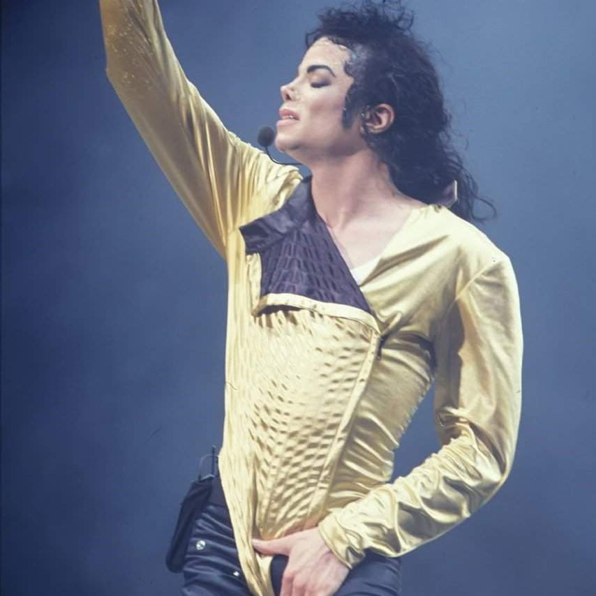 Top 10 Michael Jackson Live Performances | Michael Jackson⠀ Amino