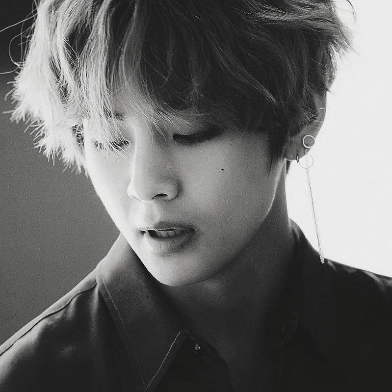 B&W BTS pt. 1 | ARMY's Amino