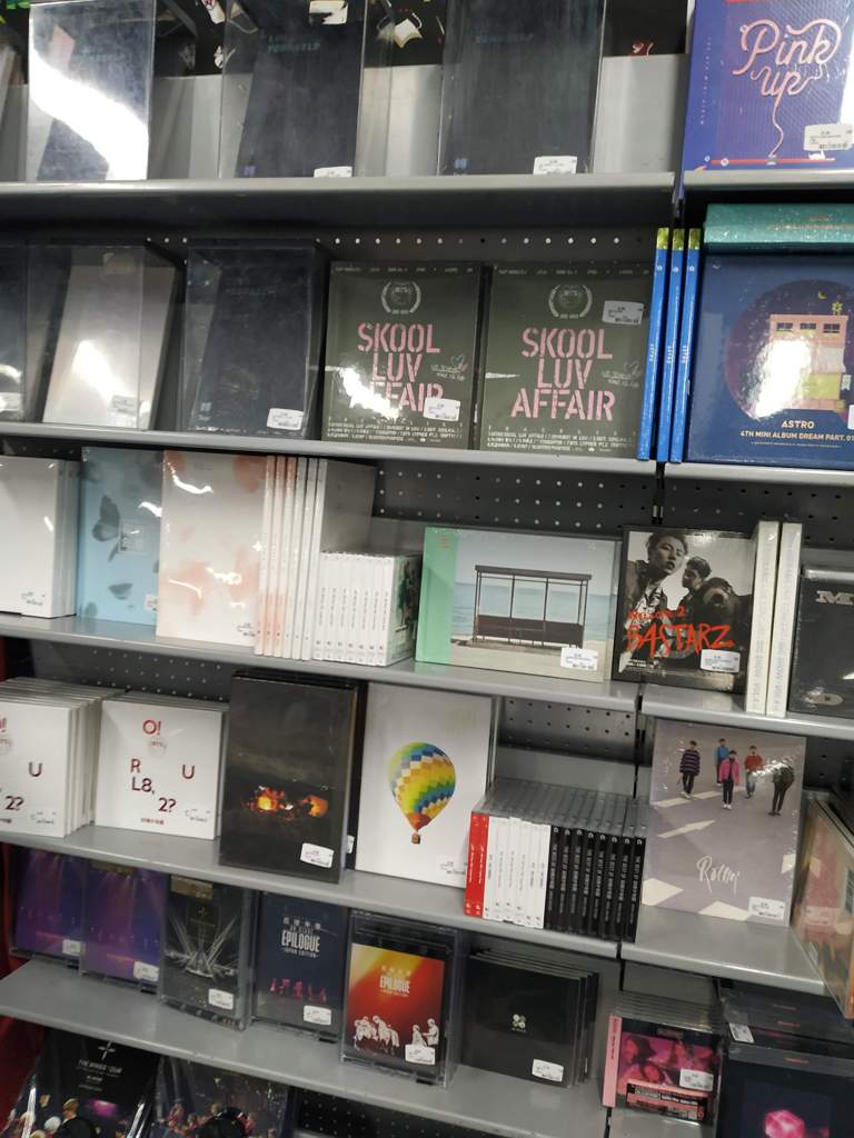 BTS albums in Amsterdam! Store experience & review💕 ARMY's Amino