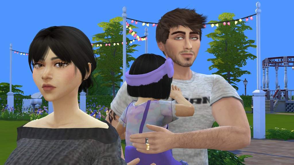 The lovely Kuroya family | Sims Amino