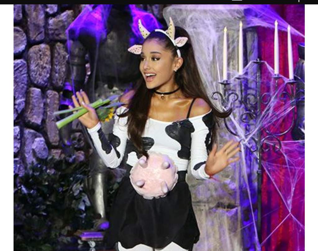 Ariana dressed as cow for Halloween Ariana Grande Amino