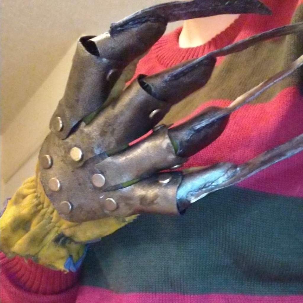 Freddy Kruger Claws | Cosplay Amino