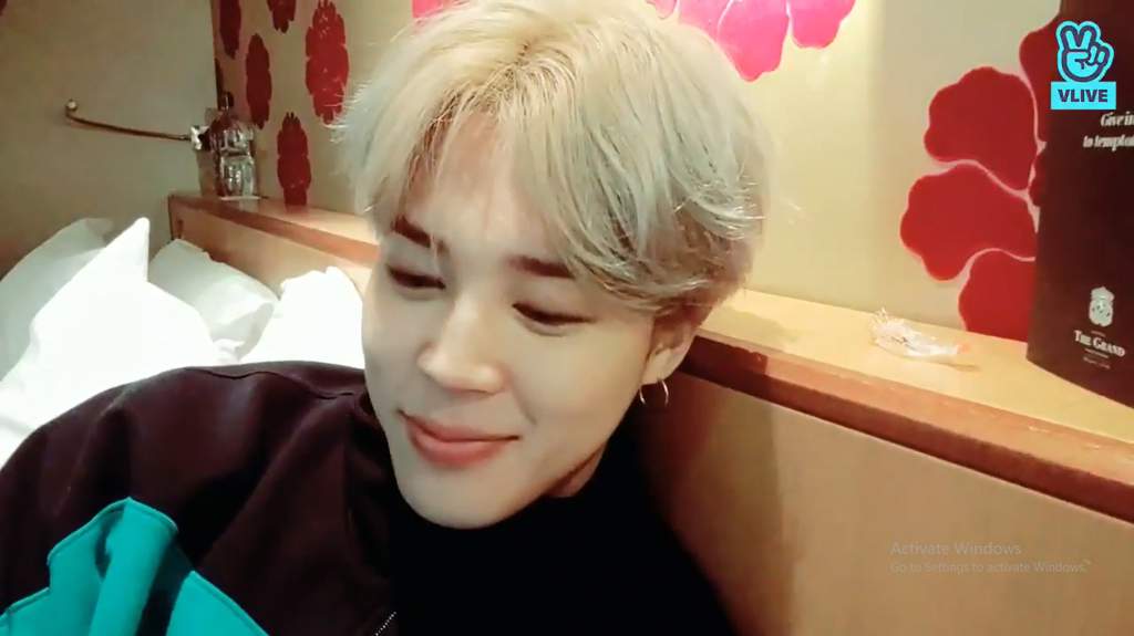 Jimin S Vlive Birthday 13 10 18 Army S Amino