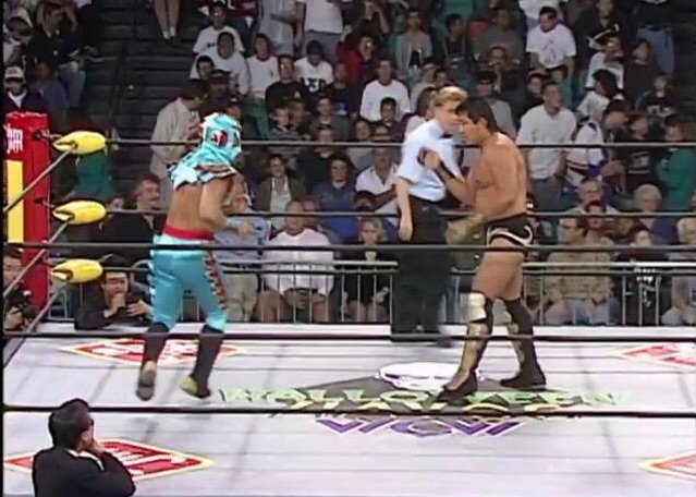 Jofnreacts Halloween Havoc 1997 Wrestling Amino - fall brawl 1997 star ratins