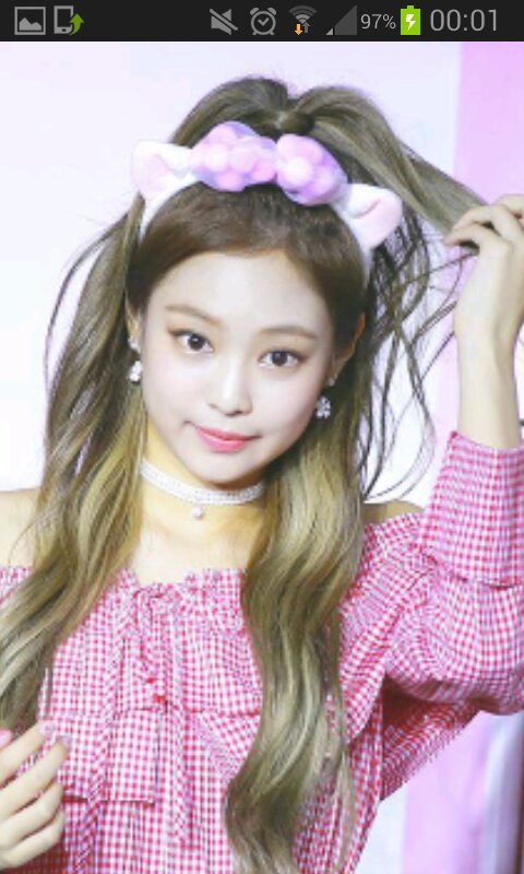 Jennie kim queen black | Wiki | Múltỉfănđỏm Kpơp• Amino