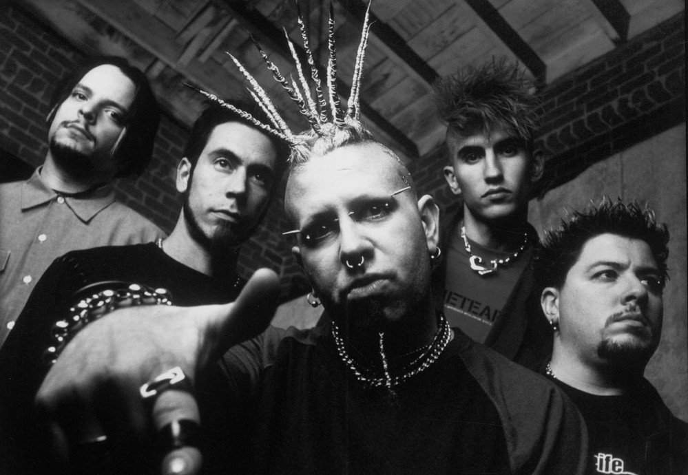 abile-calma-torna-indietro-nu-metal-bands-2000s-rotazione-preoccuparsi