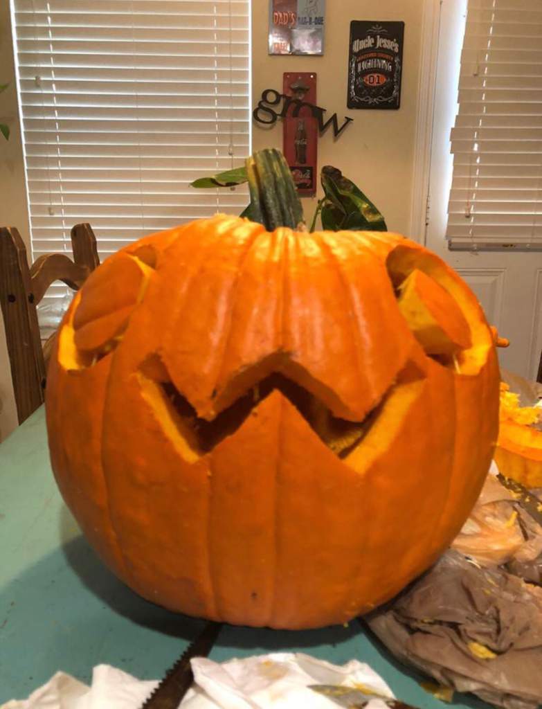 OwO pumpkin (happy Halloween!) | Dank Memes Amino