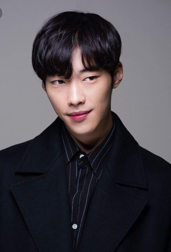 Woo Do-Hwan | Wiki | .·. i am you Amino