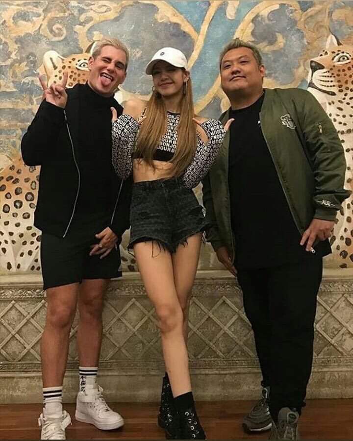 Lisa with Kiel Tutin aw 💕 | Lalisa Manoban Amino