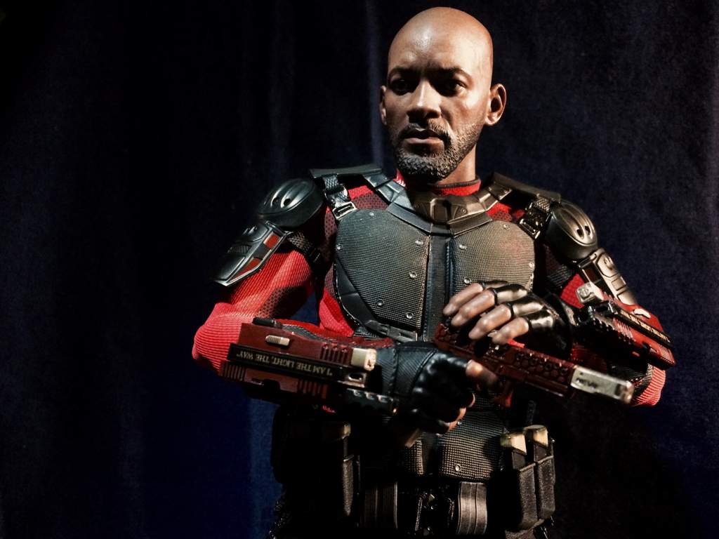 hot toys suicide squad deadshot