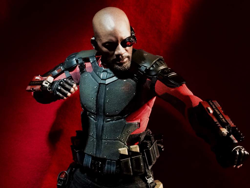 hot toys suicide squad deadshot