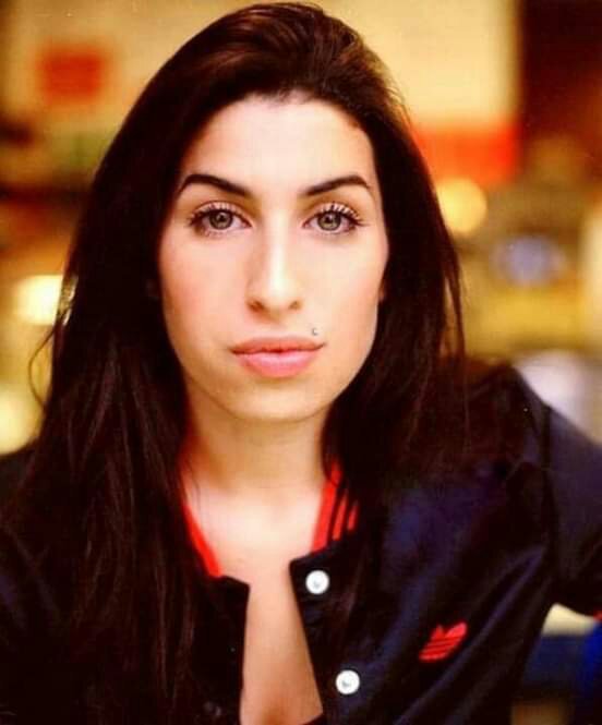 Amy winehouse | Wiki | American Horror Story Brasil Amino