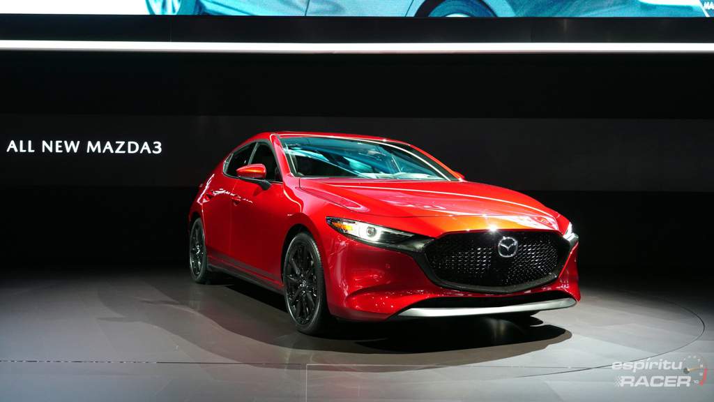 Mazda 2019 года